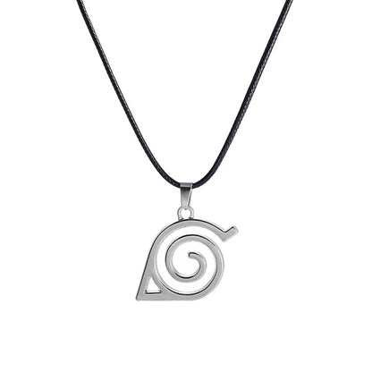 Collier avec pendentif Naruto | Collier avec des pendentifs inspirés de l'univers de Naruto, en métal allié. Parfait pour le cosplay ou comme accessoire pour les fans de Naruto