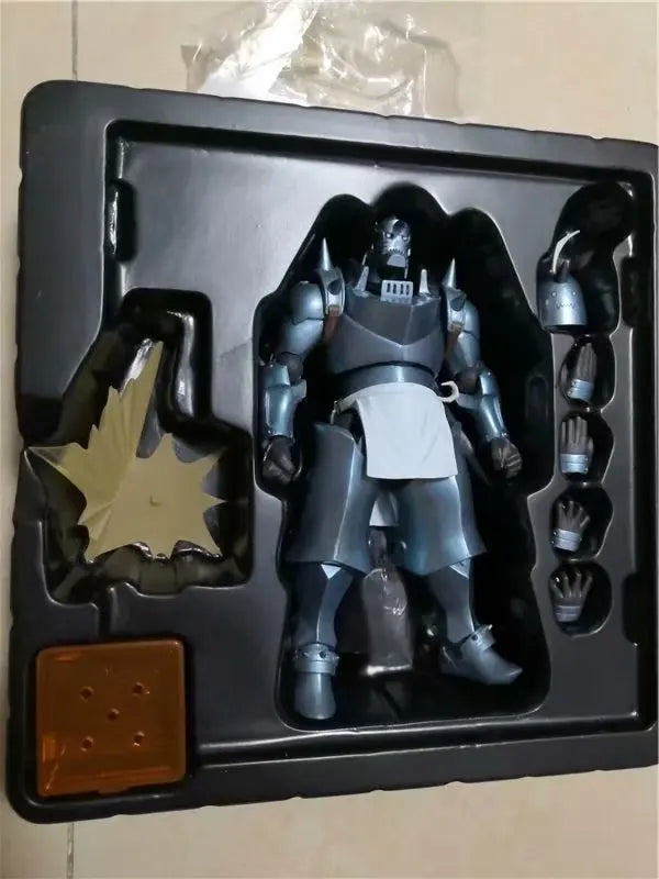 16cm Figurines Fullmetal Alchemist | Figurines articulées avec des pièces interchangeables d'Edward et Alphonse Elric. Modèles détaillés parfaits pour les collectionneurs