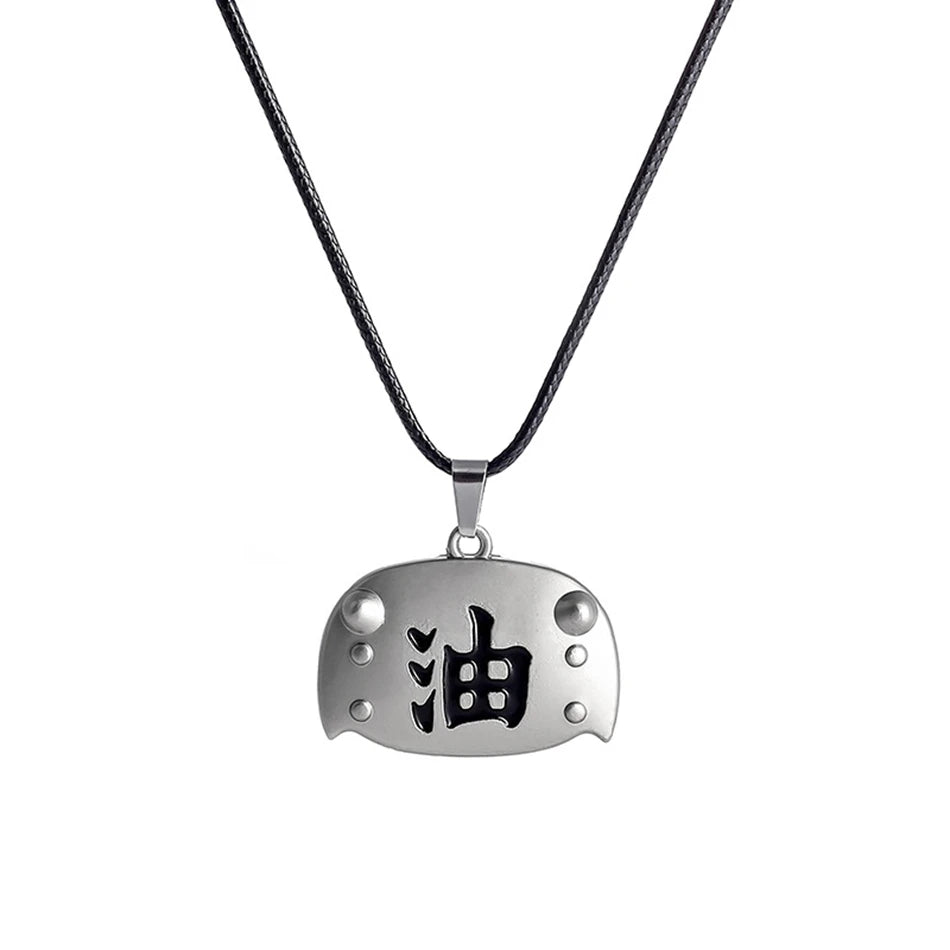 Collier avec pendentif Naruto | Collier avec des pendentifs inspirés de l'univers de Naruto, en métal allié. Parfait pour le cosplay ou comme accessoire pour les fans de Naruto