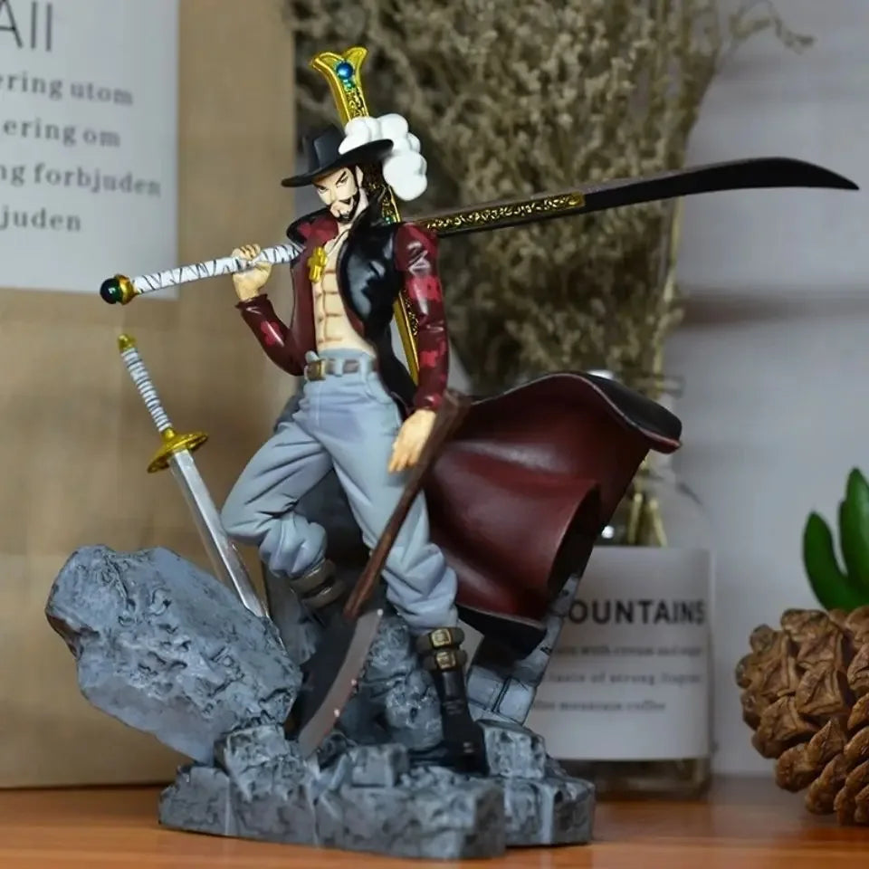 15cm Figurine One Piece | Dracule Mihawk de One Piece, membre de la Cross Guild, avec un support décoratif. Idéale pour les collectionneurs, parfait pour décorer un espace dédié à l'univers de One Piece