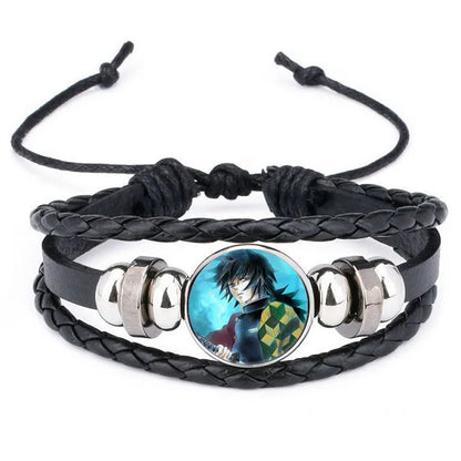 Bracelet Demon Slayer Kawaii | Bracelet mignon inspiré des personnages de Demon Slayer : Tanjirou, Nezuko, Giyuu, Zenitsu et Inosuke. Parfait pour les fans de l’anime, cet accessoire kawaii est idéal comme bijou ou cadeau unique