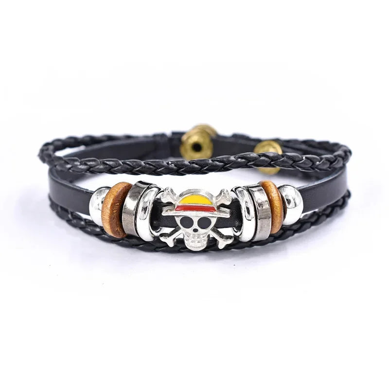 20cm Bracelet en cuir tressé, arborant le chapeau de paille et les personnages emblématiques : Luffy, Ace et les Mugiwara. Un accessoire élégant pour les fans de l'anime !