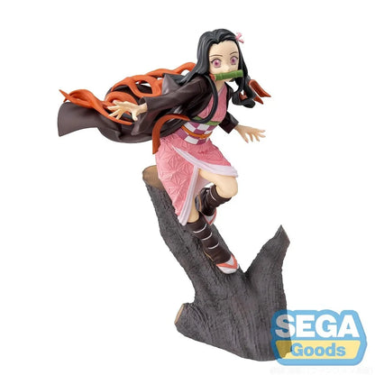 Figurines en PVC des personnages Tanjiro, Nezuko et Genya de Demon Slayer. Idéales pour les collectionneurs et les fans, ces figurines détaillées sont parfaites comme cadeau ou objet de collection