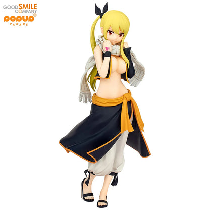 22cm Figurine BANDAI Fairy Tail | Figurine originale de Lucy Heartfilia dans la tenue de Natsu. Modèle en édition limitée avec des détails précis et une finition soignée, idéale pour les collectionneurs et les fans d'anime