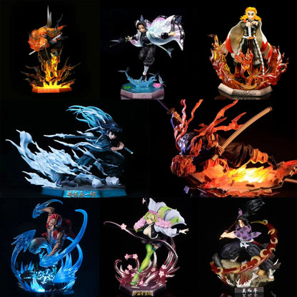 Figurines Demon Slayer | Figurines représentant Zenitsu, Kanroji, Akaza, Shinobu, Muichiro,  Kyojuro et Kokushibo. Parfaites pour décorer un bureau ou une étagère, ces figurines détaillées sont idéales pour les fans de Demon Slayer