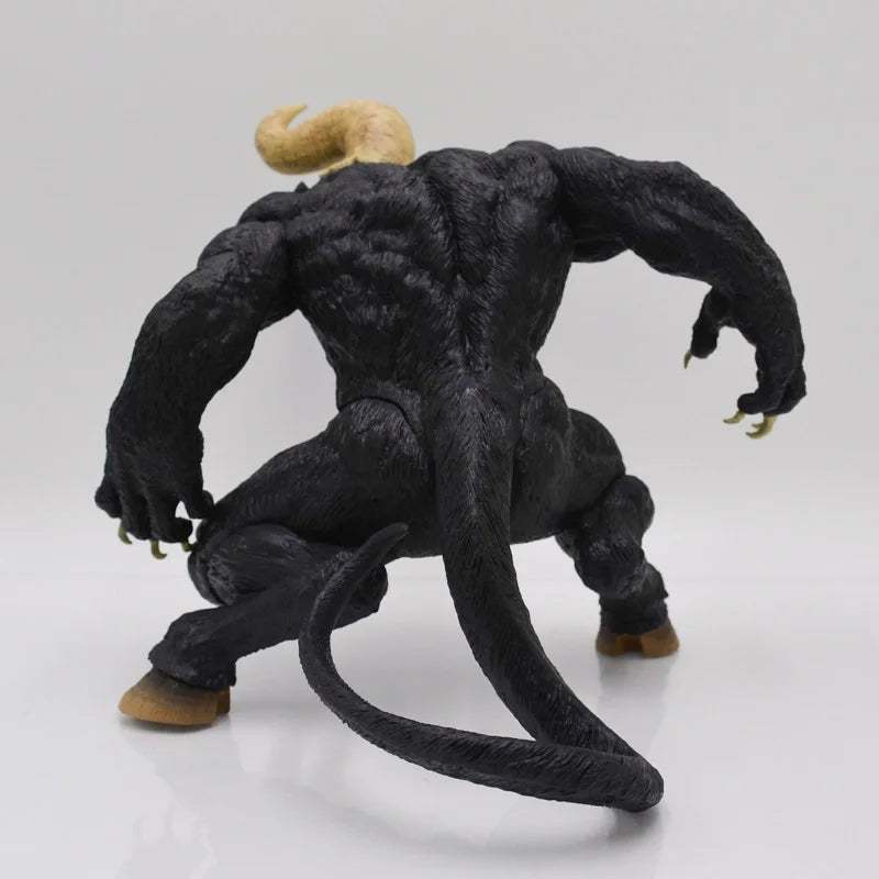 22cm Figurine Berserk | Figurine représentant Zodd Nosferatu, issue de la série Berserk. Modèle de collection détaillé, parfait pour les fans d'anime et comme cadeau pour les amateurs de Berserk