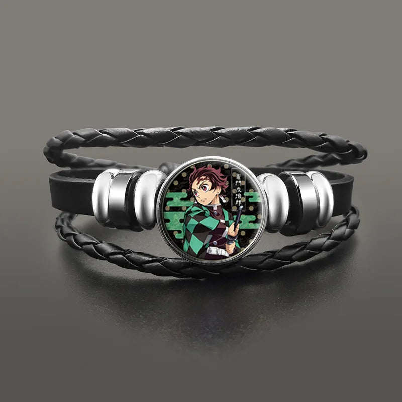 Bracelet Demon Slayer Kawaii | Bracelet mignon inspiré des personnages de Demon Slayer : Tanjirou, Nezuko, Giyuu, Zenitsu et Inosuke. Parfait pour les fans de l’anime, cet accessoire kawaii est idéal comme bijou ou cadeau unique