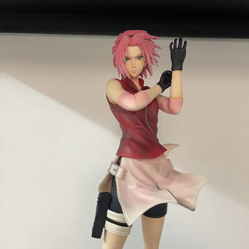 Figura Naruto de 36cm | Sakura y Hinata en modo batalla. Ideal para coleccionistas y como regalo para fans del anime. 