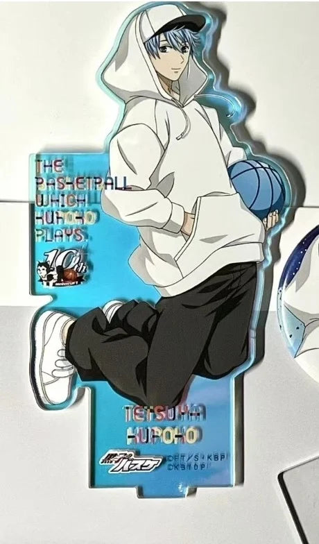 Figura acrílica Kuroko Tetsuya | Standee inspirado en Kuroko no Basket. Perfecto para decoración de escritorio, colección de artículos de anime o como regalo para un amigo fan.