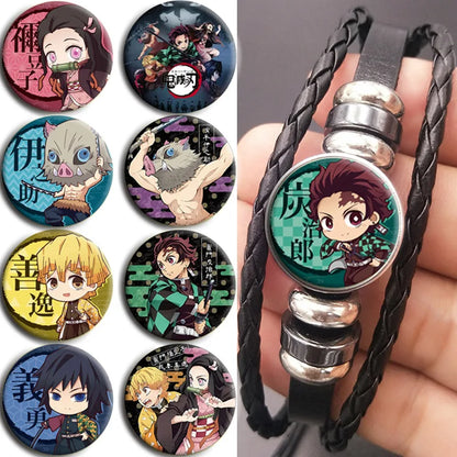 Bracelet Demon Slayer Kawaii | Bracelet mignon inspiré des personnages de Demon Slayer : Tanjirou, Nezuko, Giyuu, Zenitsu et Inosuke. Parfait pour les fans de l’anime, cet accessoire kawaii est idéal comme bijou ou cadeau unique