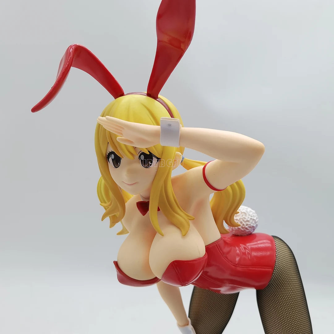 38cm Figurine Fairy Tail | Figurine en PVC de Lucy Heartfilia dans une tenue de bunny. Cette figurine détaillée offre un design de qualité supérieure. Un modèle de collection parfait pour les fans