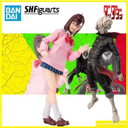 17cm Figurines BANDAI SHF DAN DA DAN | Figurines articulées de Okarun et Momo issues de l'animation TV Dan Da Dan. Modèles détaillés de la gamme S.H.Figuarts, parfaits pour les collections et les fans d'anime