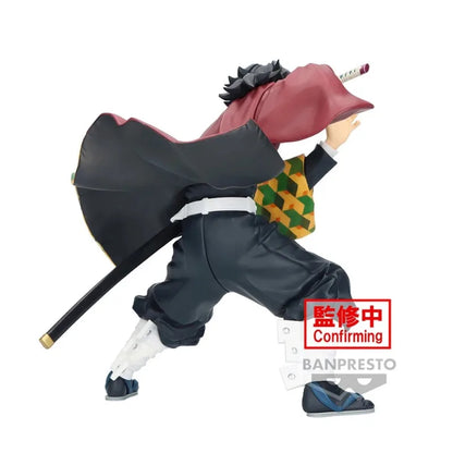 17cm Figurine officielle Banpresto Demon Slayer | Figurine représentant Tomioka Giyuu (Kimetsu no Yaiba). Modèle détaillé pour collectionneurs et fans d'anime