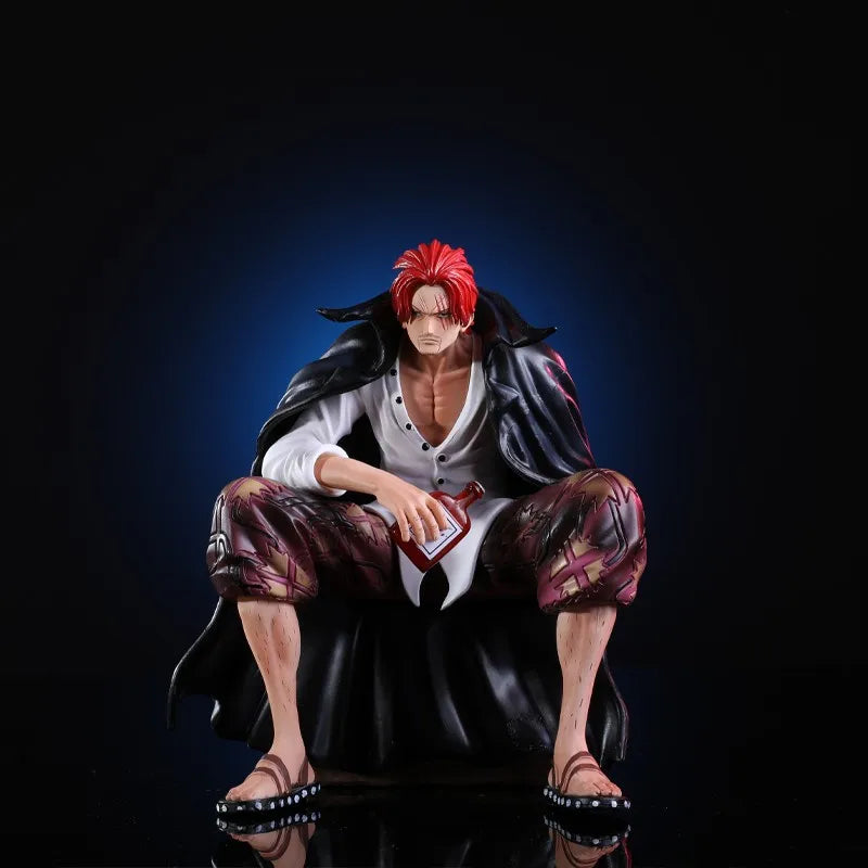 17cm Figurine One Piece | Figurine représentant Shanks le Roux, le célèbre Yonko. Parfaite pour les fans et collectionneurs, cette figurine est idéale pour décorer et enrichir toute collection d’anime