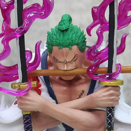 Figura de una pieza de 31 cm | Roronoa Zoro en plena acción con su Santôryû (estilo de tres espadas). Una incorporación impresionante para cualquier colección de One Piece, que captura el poder y la determinación del famoso espadachín. 