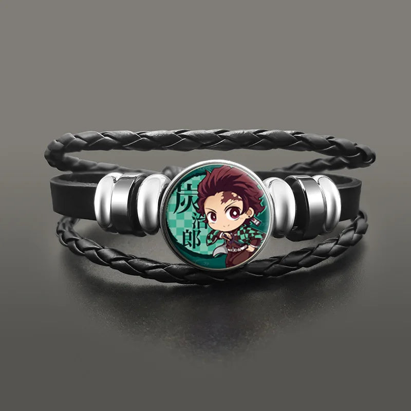 Bracelet Demon Slayer Kawaii | Bracelet mignon inspiré des personnages de Demon Slayer : Tanjirou, Nezuko, Giyuu, Zenitsu et Inosuke. Parfait pour les fans de l’anime, cet accessoire kawaii est idéal comme bijou ou cadeau unique