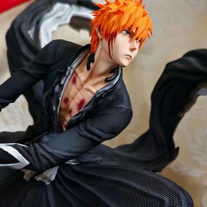 Figura Bleach de 30 cm - Ichigo Kurosaki Getsuga Tensho con efectos especiales | ¡Añade a tu colección esta impresionante figura de Ichigo Kurosaki, en pleno uso de su Getsuga Tensho! Con efectos de luz especiales. 