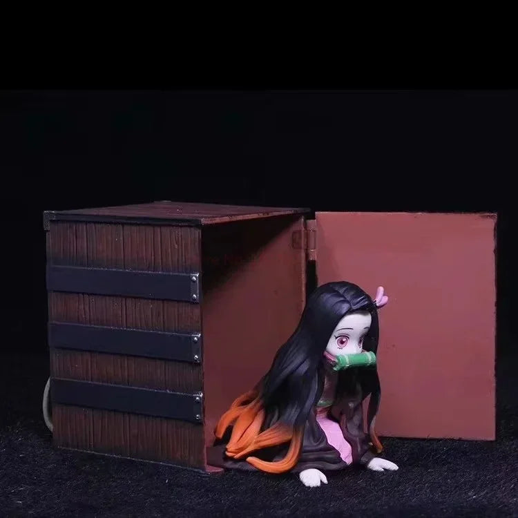 22cm Figurine Demon Slayer | Figurine représentant Kamado Nezuko avec un design unique. Parfaite pour les fans de Demon Slayer, cette pièce de collection est idéale pour la décoration ou comme cadeau