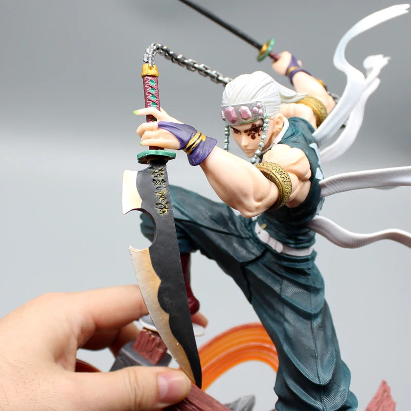 Figura Demon Slayer de 27 cm | Estatua de calidad que representa a Uzui Tengen con dos cabezas intercambiables. Ideal para coleccionistas de artículos de Kimetsu no Yaiba. ¡Perfecto como regalo para los fanáticos del anime! 