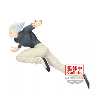 Figura Oficial BANDAI 17cm ONE PUNCH-MAN | Figura de Bandai Banpresto que representa a Garoh en plena acción. Ideal como regalo de Navidad o para coleccionistas. Perfecto para niños, niñas y fanáticos del anime.