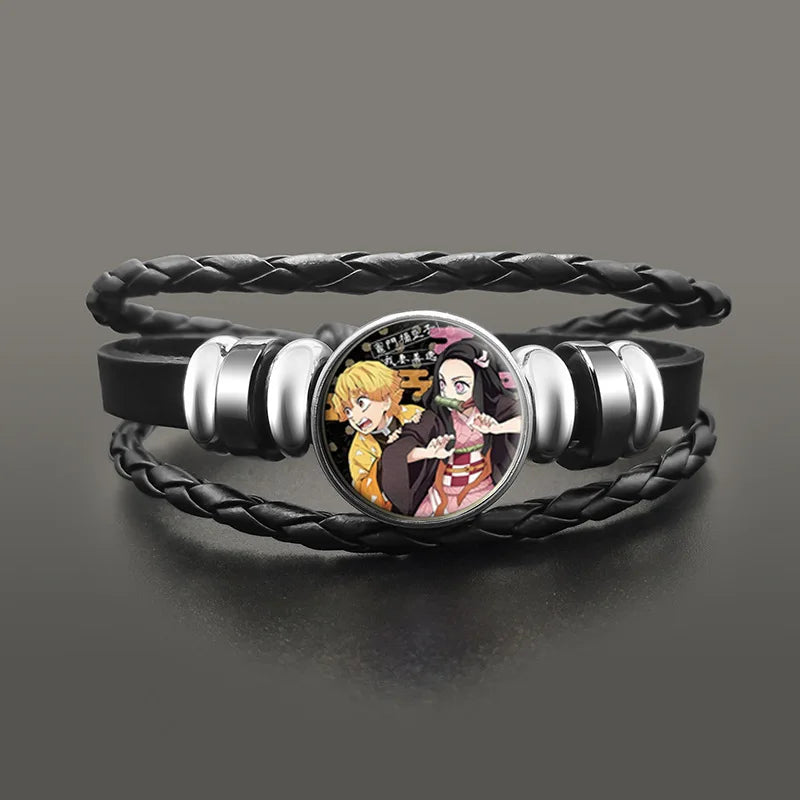 Bracelet Demon Slayer Kawaii | Bracelet mignon inspiré des personnages de Demon Slayer : Tanjirou, Nezuko, Giyuu, Zenitsu et Inosuke. Parfait pour les fans de l’anime, cet accessoire kawaii est idéal comme bijou ou cadeau unique