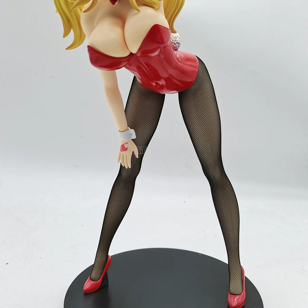 38cm Figurine Fairy Tail | Figurine en PVC de Lucy Heartfilia dans une tenue de bunny. Cette figurine détaillée offre un design de qualité supérieure. Un modèle de collection parfait pour les fans