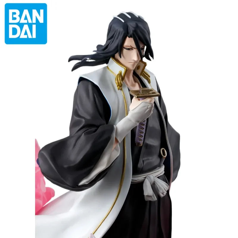 Figura BANDAI BLEACH | Auténtica figura de Bandai que representa a Byakuya Kuchiki del arco de Millennium Bloody War. Este modelo de PVC está cuidadosamente elaborado, capturando a la perfección la elegancia y el poder del personaje. 