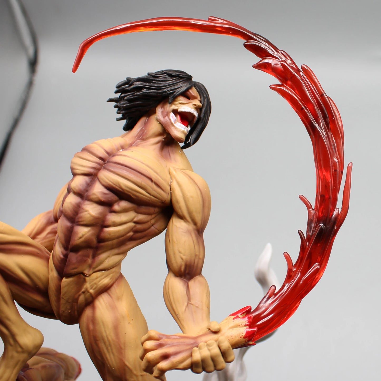 29cm Figurine Attack on Titan | Figurine d’action représentant le Titan Assaillant d’Eren Jager. Un modèle de collection idéal pour les fans, parfait en décoration ou comme cadeau pour les amateurs d'action et de figurines détaillées