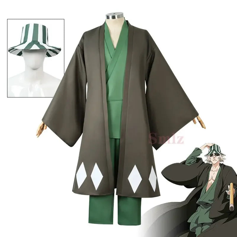 Cosplay Bleach | Incarnez le mystérieux Urahara Kisuke avec ce costume de cosplay complet pour adultes ! Ce déguisement comprend un kimono gris, des pantalons amples et le chapeau iconique d'Urahara, idéal pour les événements Halloween et fêtes costumées