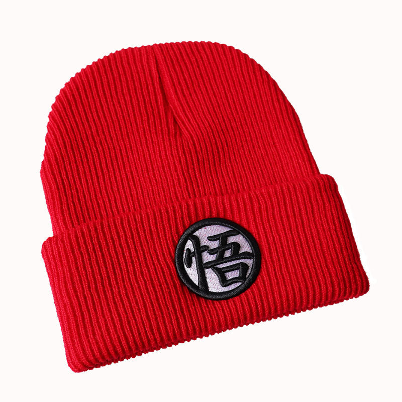 Bonnet brodé Dragon Ball |  Bonnet tricoté en laine douce avec broderie du logo de Goku. Parfait pour l'automne et l'hiver, il garde au chaud tout en affichant votre passion pour Dragon Ball