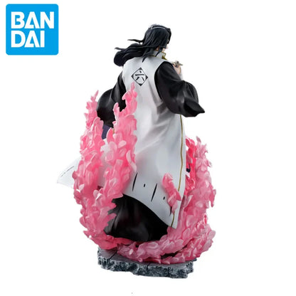 Figura BANDAI BLEACH | Auténtica figura de Bandai que representa a Byakuya Kuchiki del arco de Millennium Bloody War. Este modelo de PVC está cuidadosamente elaborado, capturando a la perfección la elegancia y el poder del personaje. 