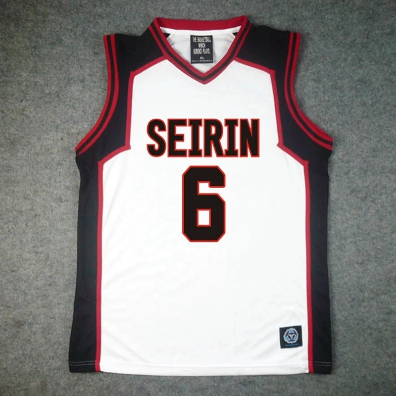 Ensemble Maillot et Short Kuroko no Basket Seirin | Uniforme de basket Seirin inspiré de l'équipe du duo iconique Kuroko Tetsuya (#11) et Kagami Taiga (#10). Ensemble comprenant un t-shirt et un short. Idéal pour le cosplay ou le sport