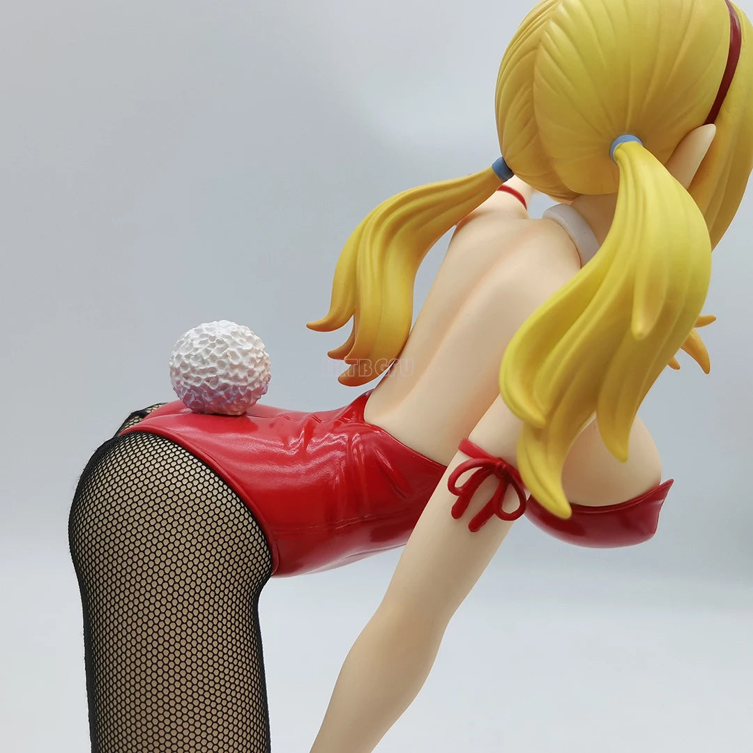 38cm Figurine Fairy Tail | Figurine en PVC de Lucy Heartfilia dans une tenue de bunny. Cette figurine détaillée offre un design de qualité supérieure. Un modèle de collection parfait pour les fans