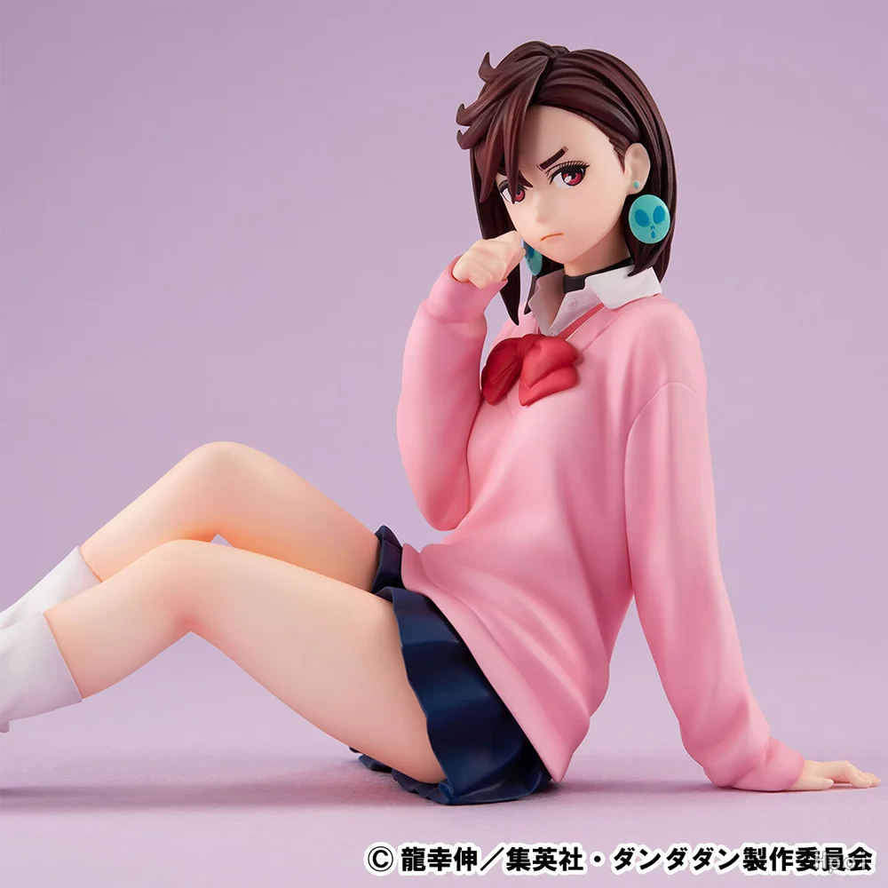 9cm Figurine officielle Megahouse G.E.M. DAN DA DAN | Figurine Q Version représentant Ayase Momo. Un modèle en PVC parfait pour les collectionneurs et fans de l'anime