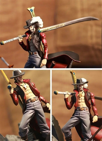 15cm Figurine One Piece | Dracule Mihawk de One Piece, membre de la Cross Guild, avec un support décoratif. Idéale pour les collectionneurs, parfait pour décorer un espace dédié à l'univers de One Piece