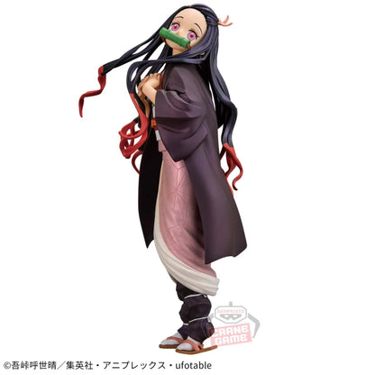 11cm Figurines Banpresto Demon Slayer Shining Charm | Figurines PVC officielles de Demon Slayer représentant Kamado Nezuko et Kanroji Mitsuri. Modèles détaillés, livrés en boîte, parfaits pour les collectionneurs et comme cadeaux