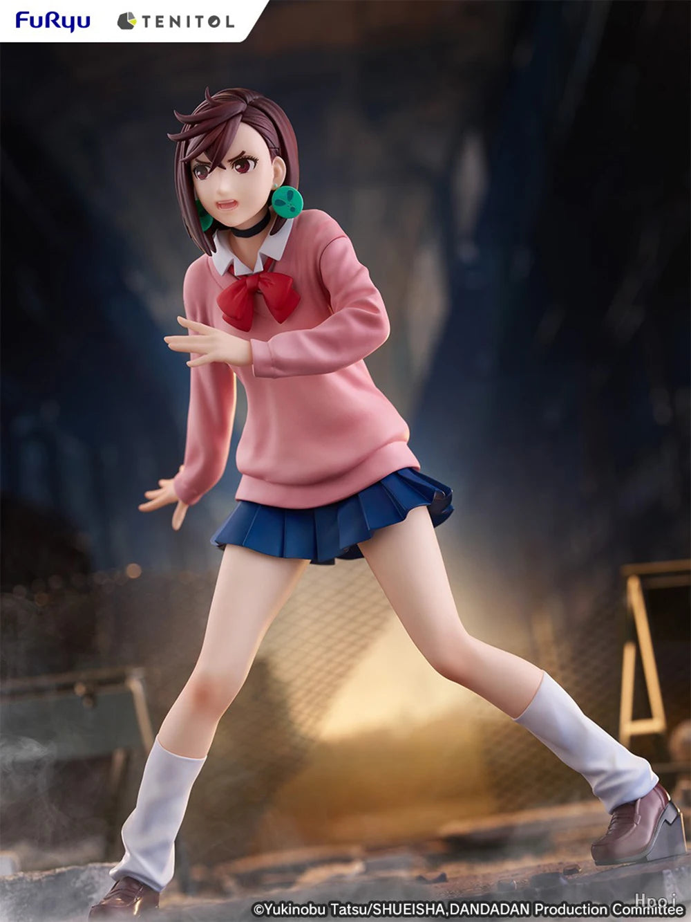 Figura FuRyu 19cm TENITOL DAN DA DAN | Figura oficial de PVC que representa a Ayase Momo de Dan Da Dan. Un modelo coleccionable ideal para los fanáticos del anime.