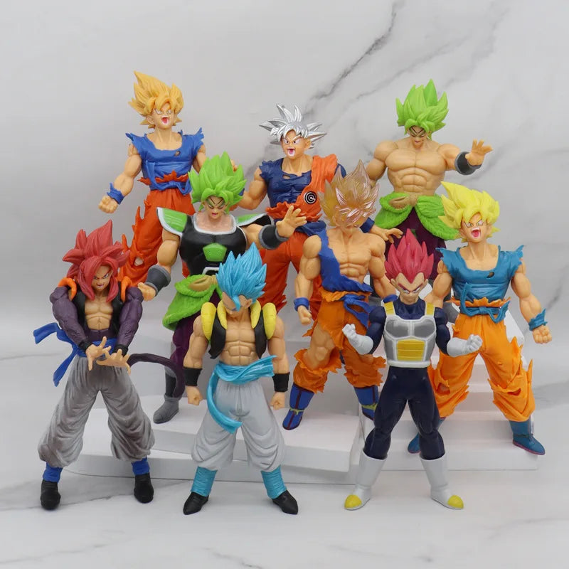 18cm Figurine Dragon Ball | Figurines Goku, Broly, Gogeta, Vegeta parfaite pour les fans de DBZ. Un excellent choix comme cadeau ou pour enrichir votre collection de figurines d'anime