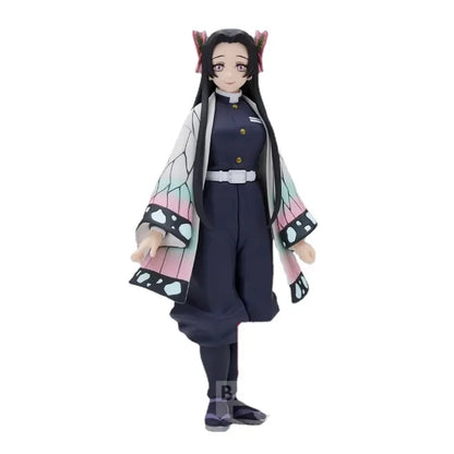 11cm Figurine BANDAI Demon Slayer | Figurine en PVC de Kocho Kanae, pilier de l'insecte dans Kimetsu no Yaiba. Modèle officiel Bandai, parfait pour les collectionneurs et les enfants