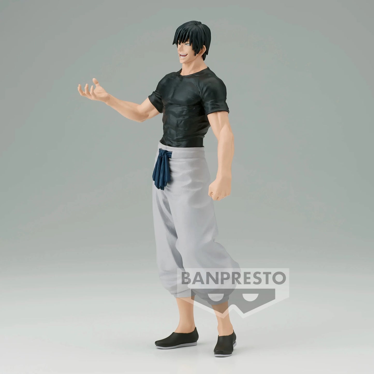 17cm Figruine BANPRESTO Jujutsu Kaisen | Figurine PVC de Toji Fushiguro en pleine action. Modèle idéal pour les collectionneurs et les fans