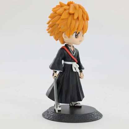 Figura Q de 15cm versión BLEACH | Descubre estas figuras que representan a Ichigo Kurosaki y al Capitán Hitsugaya Toshiro. Ideal para coleccionistas y fanáticos, este modelo detallado es un excelente regalo para niños o entusiastas del anime. 