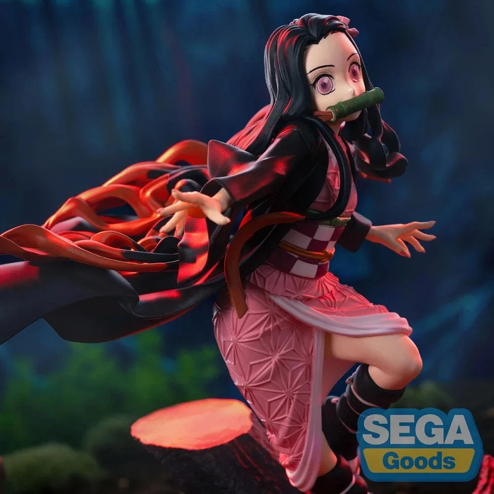 Figurines en PVC des personnages Tanjiro, Nezuko et Genya de Demon Slayer. Idéales pour les collectionneurs et les fans, ces figurines détaillées sont parfaites comme cadeau ou objet de collection