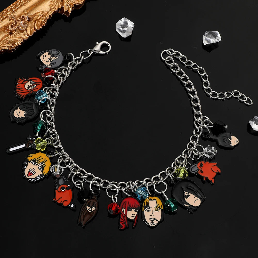 Bracelet Chainsaw Man | Bracelet à breloques avec pendentifs des personnages de Chainsaw Man. Parfait pour les fans de l'anime, cet accessoire stylé est un excellent cadeau pour hommes. Idéal pour compléter une tenue avec une touche d’anime