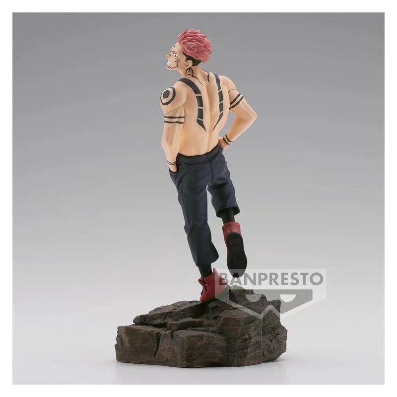 24cm Figurines Banpresto Jujutsu Kaisen | Figurines originales de Banpresto en PVC, représentant Fushiguro Megumi et Ryômen Sukuna en plein combat. Idéales pour les collections ou comme cadeau pour Noël