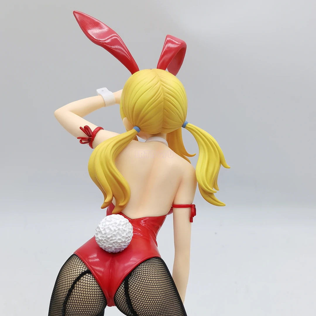 38cm Figurine Fairy Tail | Figurine en PVC de Lucy Heartfilia dans une tenue de bunny. Cette figurine détaillée offre un design de qualité supérieure. Un modèle de collection parfait pour les fans