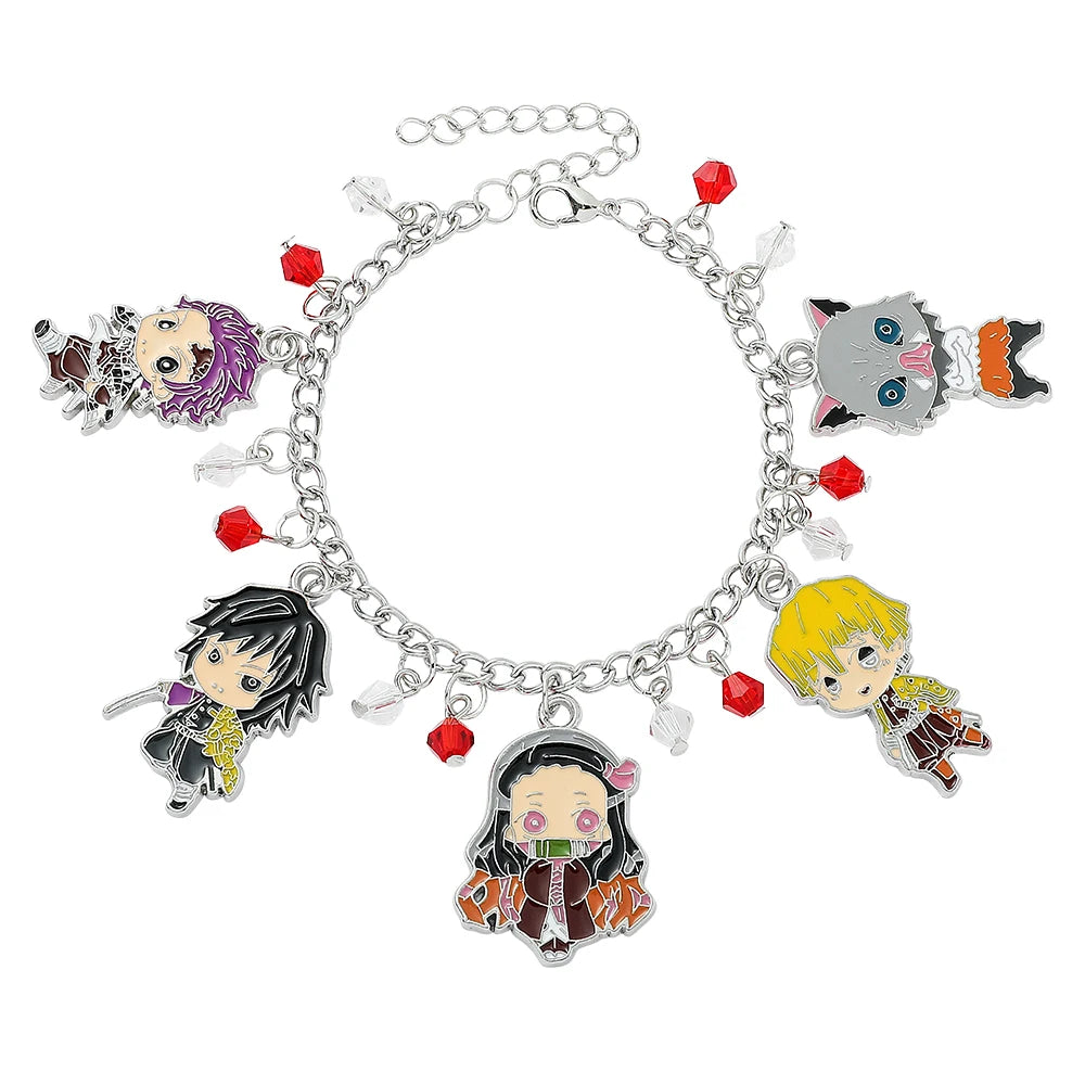 Pulsera de cazador de demonios | Pulsera con dijes y colgantes del personaje Kimetsu no Yaiba. Perfecto para los fans del anime, este elegante accesorio es un fantástico regalo. Ideal para completar un outfit con un toque anime 