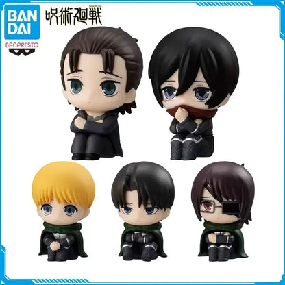 Figurines Attack on Titan | Figurines originales BANDAI Attack on Titan de la série Final Waiting. Découvrez Eren, Mikasa, Armin, Levi et Hansi sous forme de mini-figurines Gashapon, parfaites pour compléter votre collection ou comme cadeau