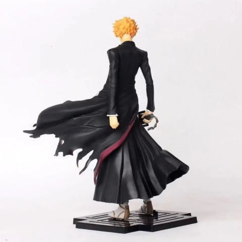 21cm Figurine Bleach | Découvrez cette figurine d'action de Kurosaki Ichigo fabriquée en PVC de haute qualité. Idéale pour décorer une pièce ou enrichir votre collection, cette statue représente le héros de Bleach dans une posture dynamique