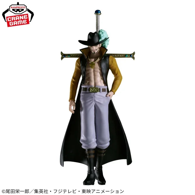 16cm Figurine BANDAI One Piece | Figurine en PVC Banpresto de Dracule Mihawk. Modèle détaillé, parfait pour les fans et collectionneurs de One Piece