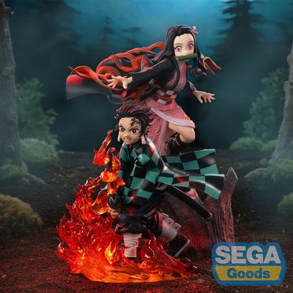 Figurines en PVC des personnages Tanjiro, Nezuko et Genya de Demon Slayer. Idéales pour les collectionneurs et les fans, ces figurines détaillées sont parfaites comme cadeau ou objet de collection